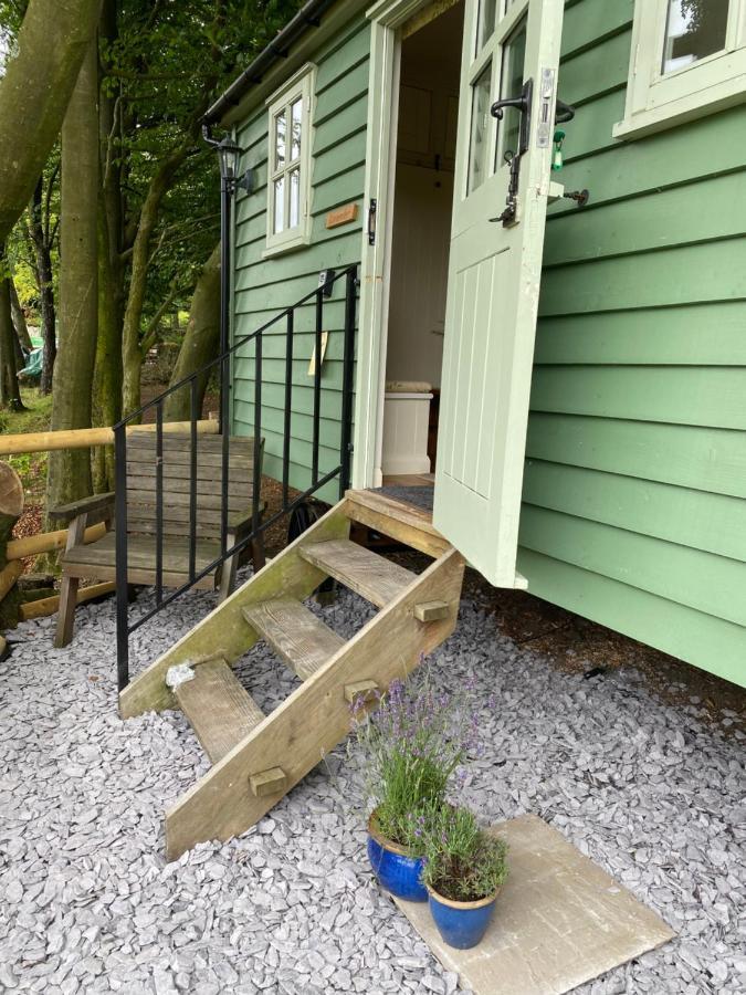 Gasthaus Lavender Retreat With Private Hot Tub Upper Hulme Exterior foto
